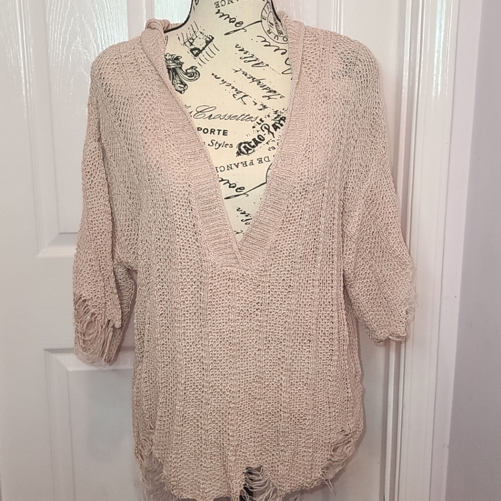 𝅺pol Sweater size small